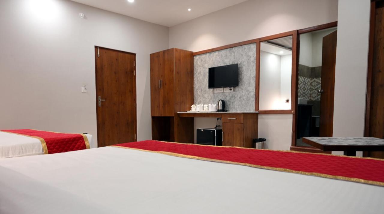Hotel Singla Residency Kangra Eksteriør billede
